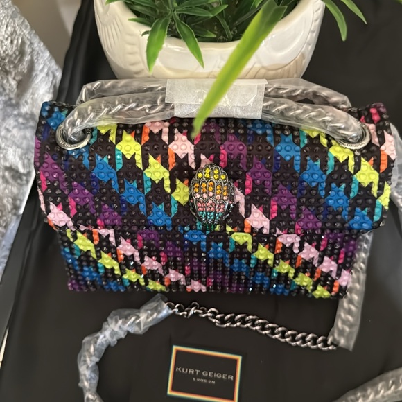Kurt Geiger London Mini Kensington Crystal Convertible Crossbody Bag - Picture 11 of 17